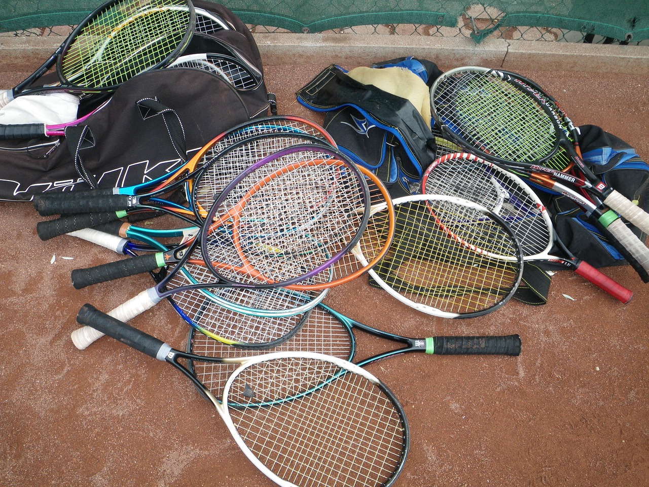 RF PRACTICE RACQUET BAGの魅力と実際に使ってみた感想